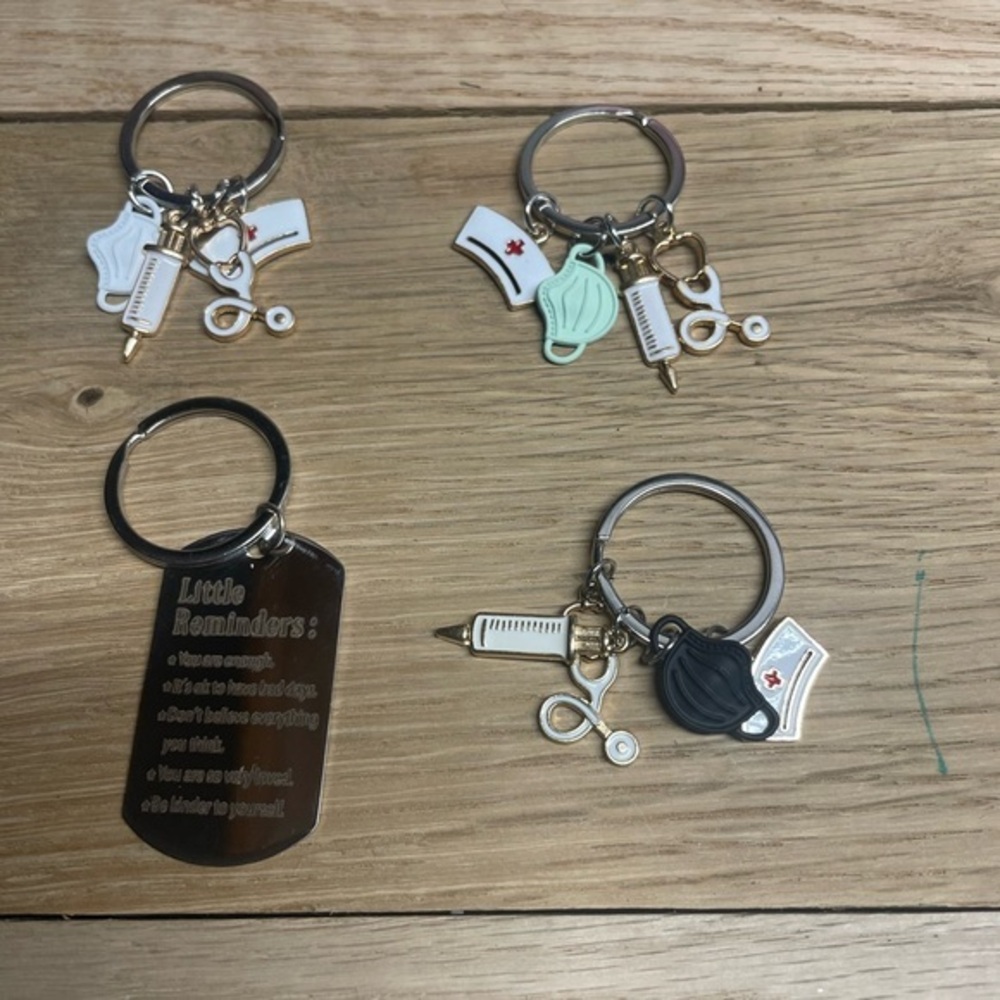 4 Keychains: medical, nursing, medical assistant, doctor, clinic.. medical field
